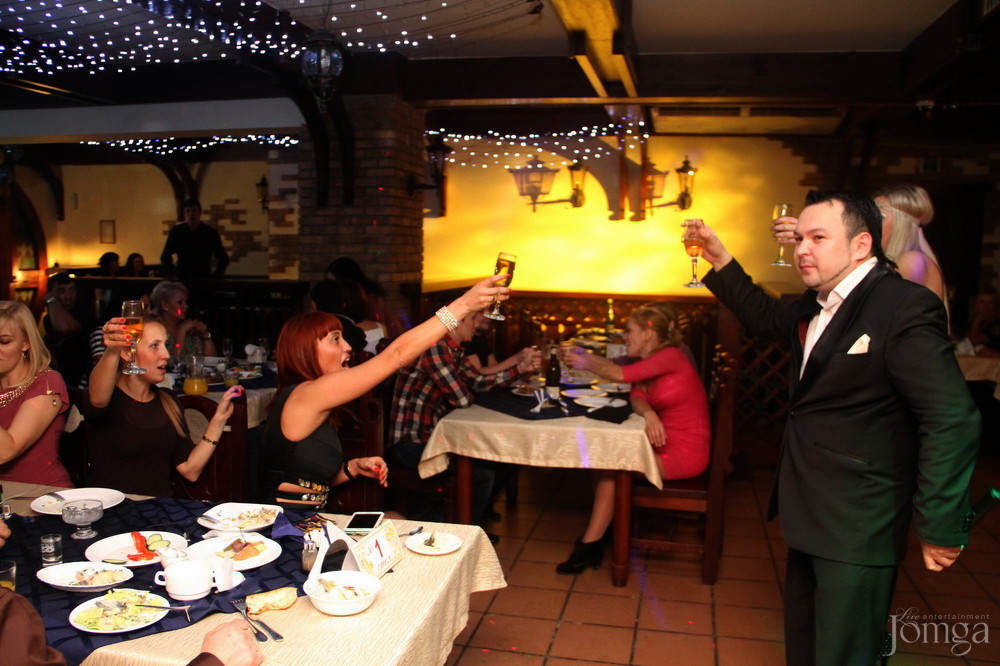 Фотография с День рождения  в Евразия