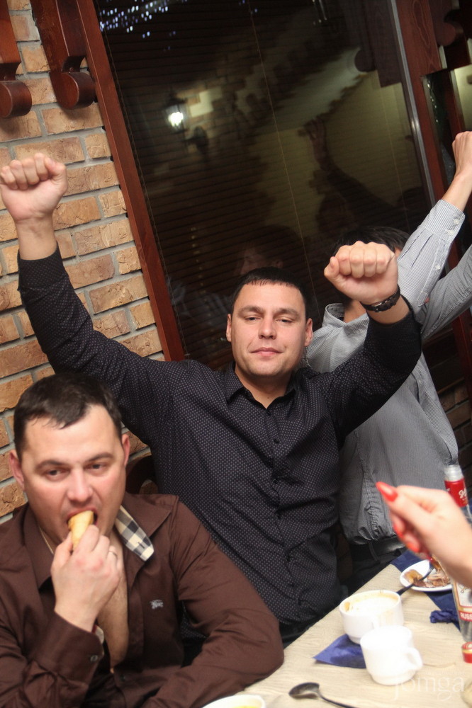 Фотография с День рождения  в Евразия