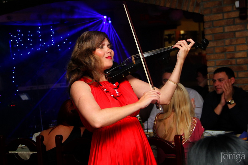 Фотография с День рождения  в Евразия