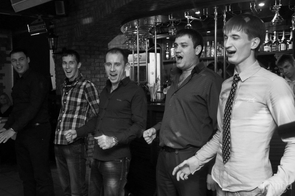 Фотография с День рождения  в Евразия