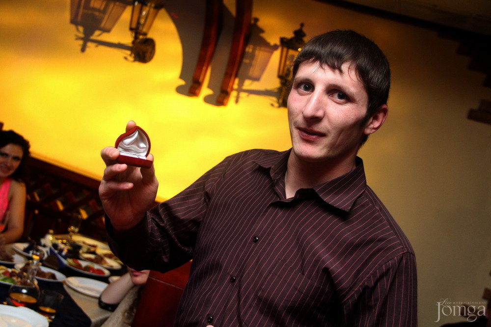 Фотография с День рождения  в Евразия