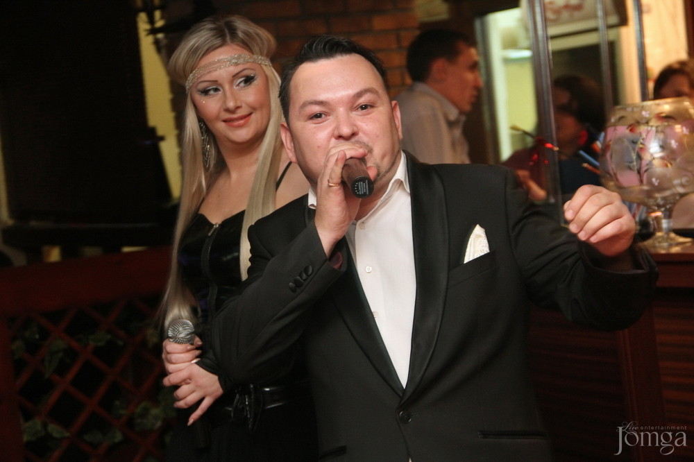 Фотография с День рождения  в Евразия