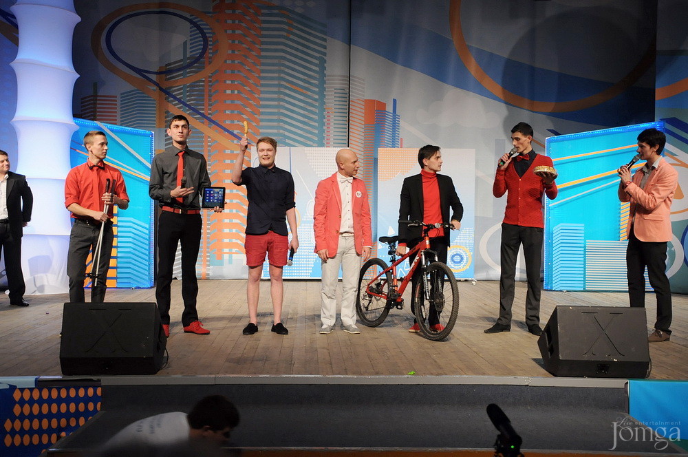 Фотография с КВН открытие сезона! часть 2 в Концертный зал им. С.Садыковой