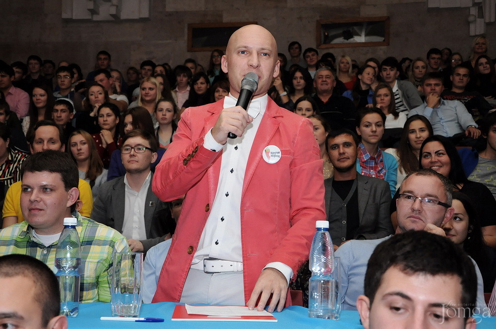 Фотография с КВН открытие сезона! часть 2 в Концертный зал им. С.Садыковой