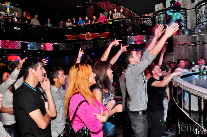 Фотография с ЧАК-ЧАК-party в Опера