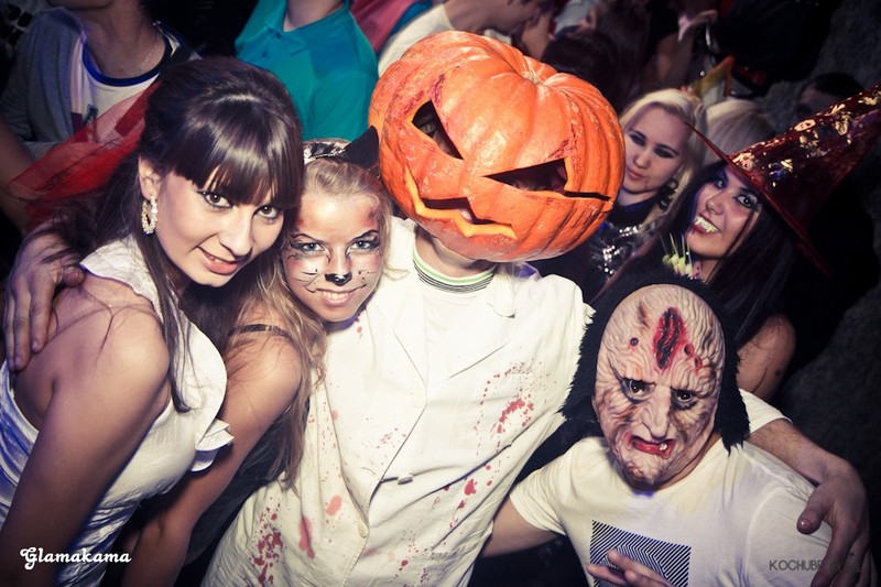 Фотография с Halloween Night 2011 в Опера