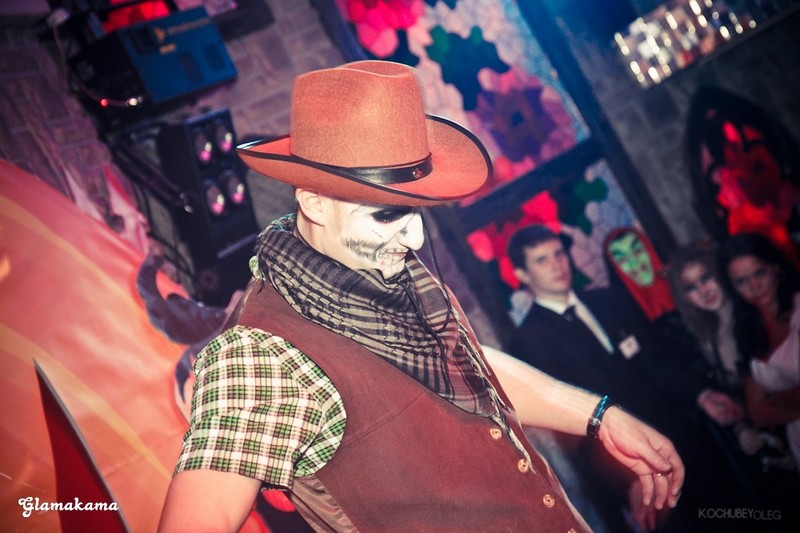 Фотография с Halloween Night 2011 в Опера