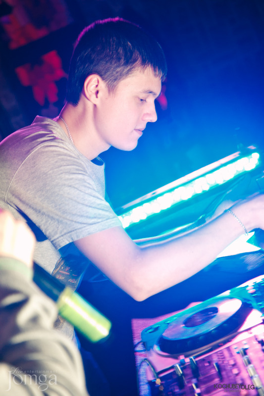 Фотография с R&B ЧЕТВЕРГИ в Опера