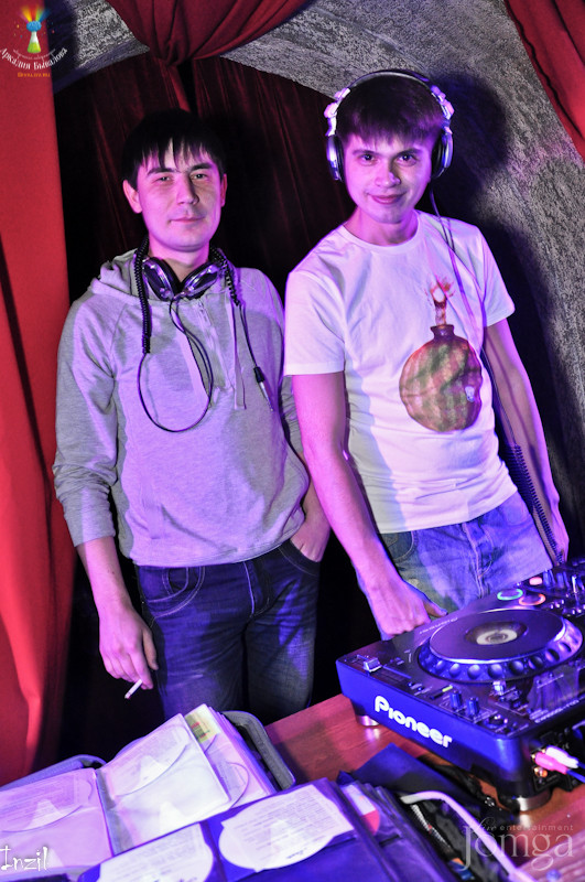 Фотография с ЧАК-ЧАК-party в Опера