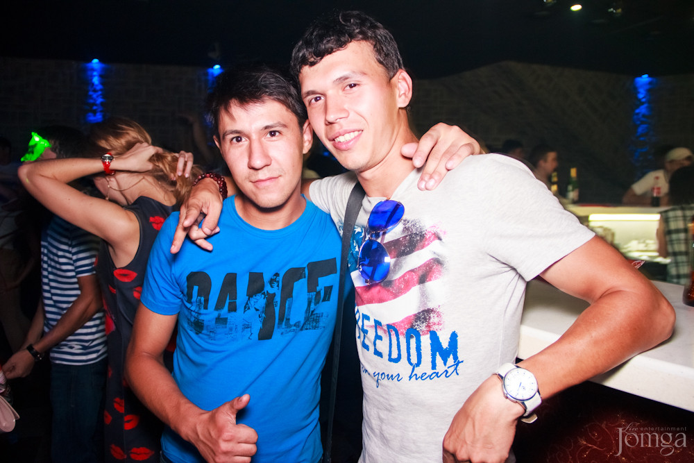 Фотография с Record shake-up в Опера