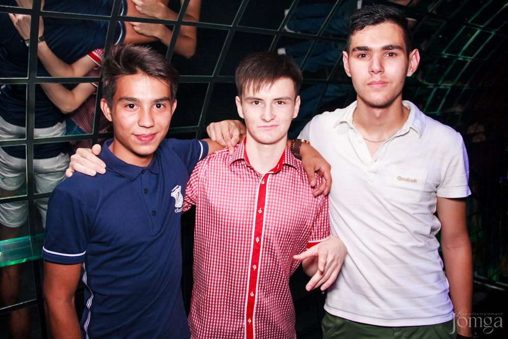 Фотография с Record shake-up в Опера