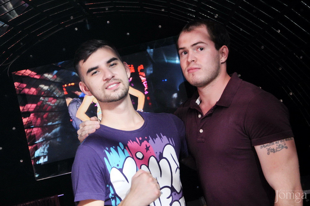 Фотография с Мстители в Опера