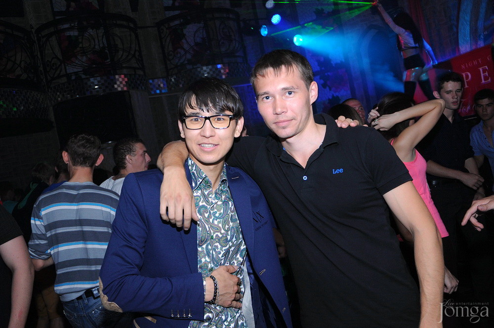 Фотография с Мстители в Опера