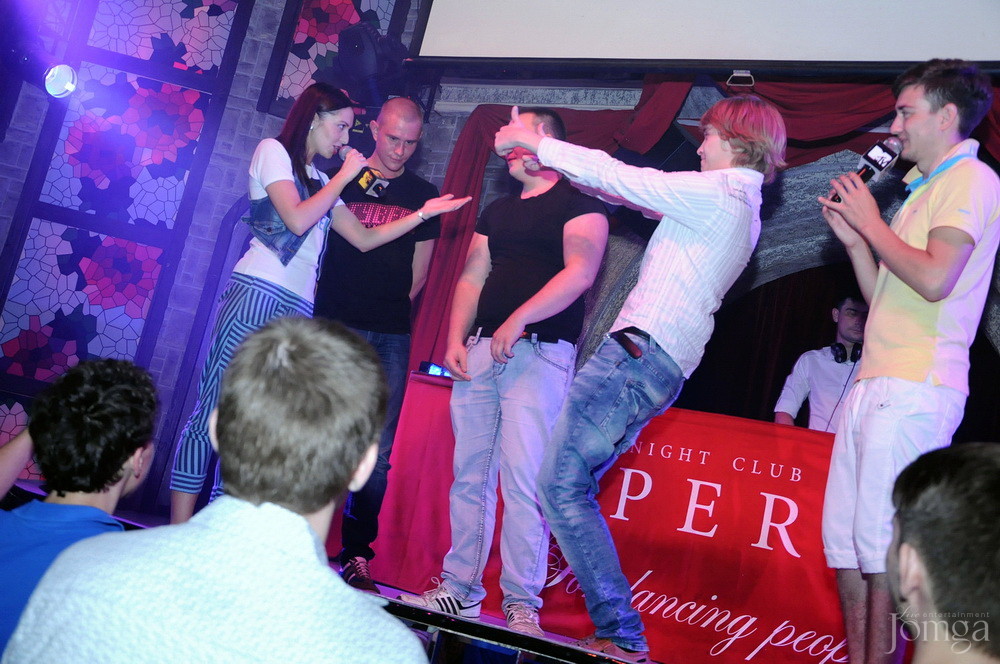 Фотография с Мстители в Опера