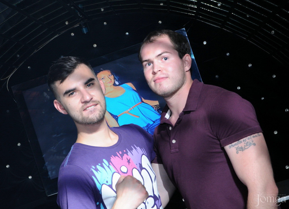 Фотография с Мстители в Опера