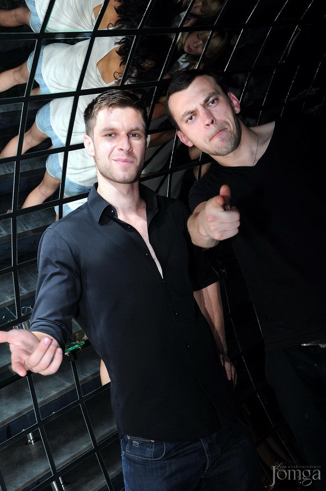 Фотография с Мстители в Опера