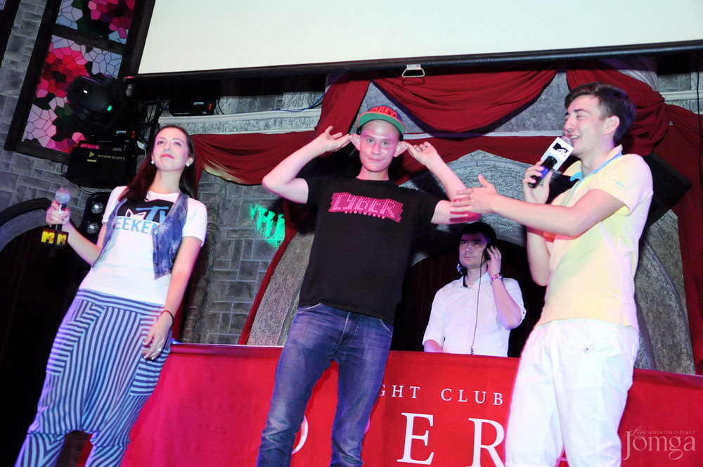 Фотография с Мстители в Опера