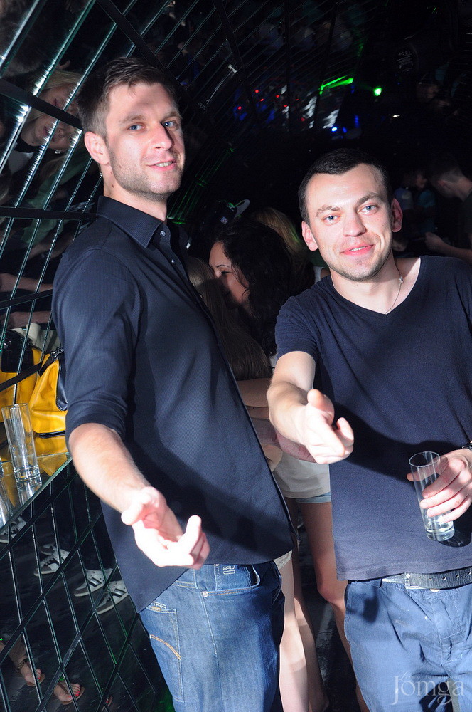 Фотография с Мстители в Опера