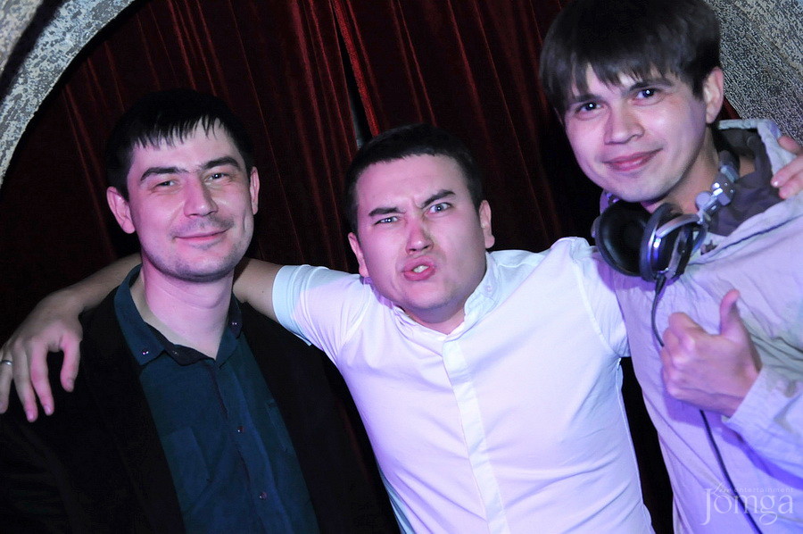 Фотография с ЧАК-ЧАК-party в Опера