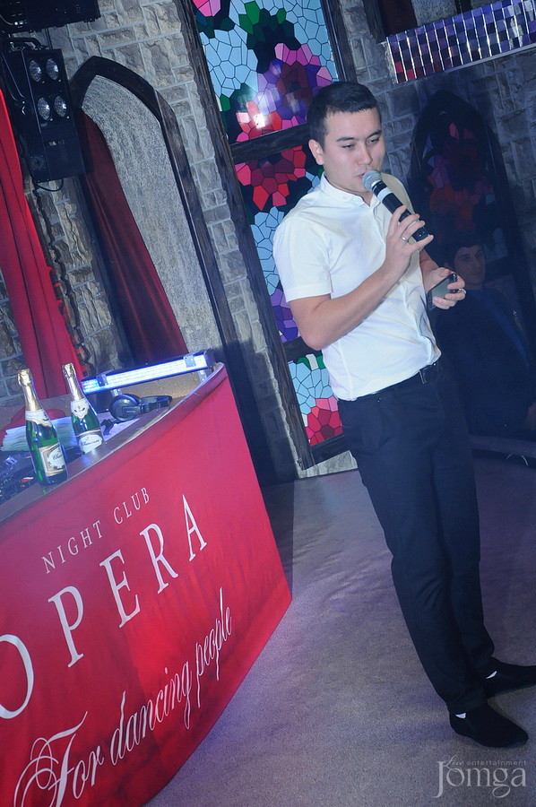 Фотография с ЧАК-ЧАК-party в Опера