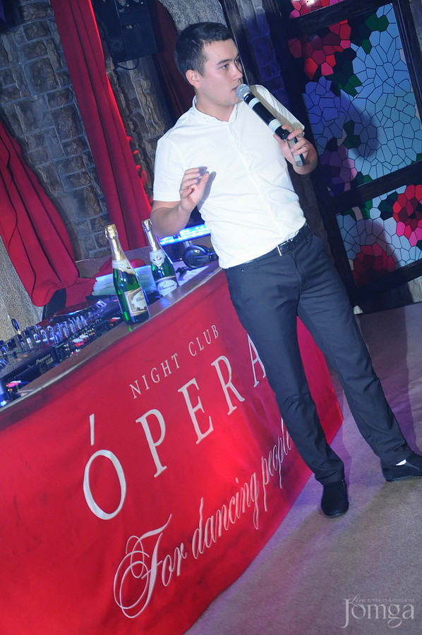 Фотография с ЧАК-ЧАК-party в Опера