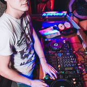 Dance Shake / Comme des FUCKDOWN фото 109