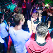 Dance Shake / Comme des FUCKDOWN фото 93