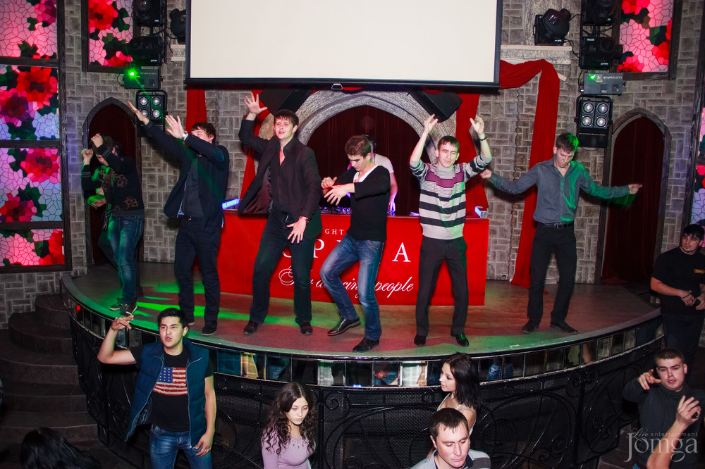 Фотография с Dance Shake / Comme des FUCKDOWN в Опера