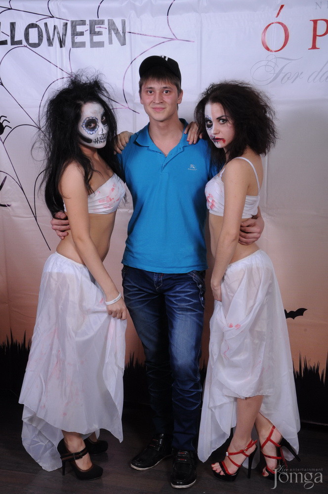 Фотография с HALLOWEEN ПАРАД В ПОЛНОЛУНИЕ часть 1 в Опера