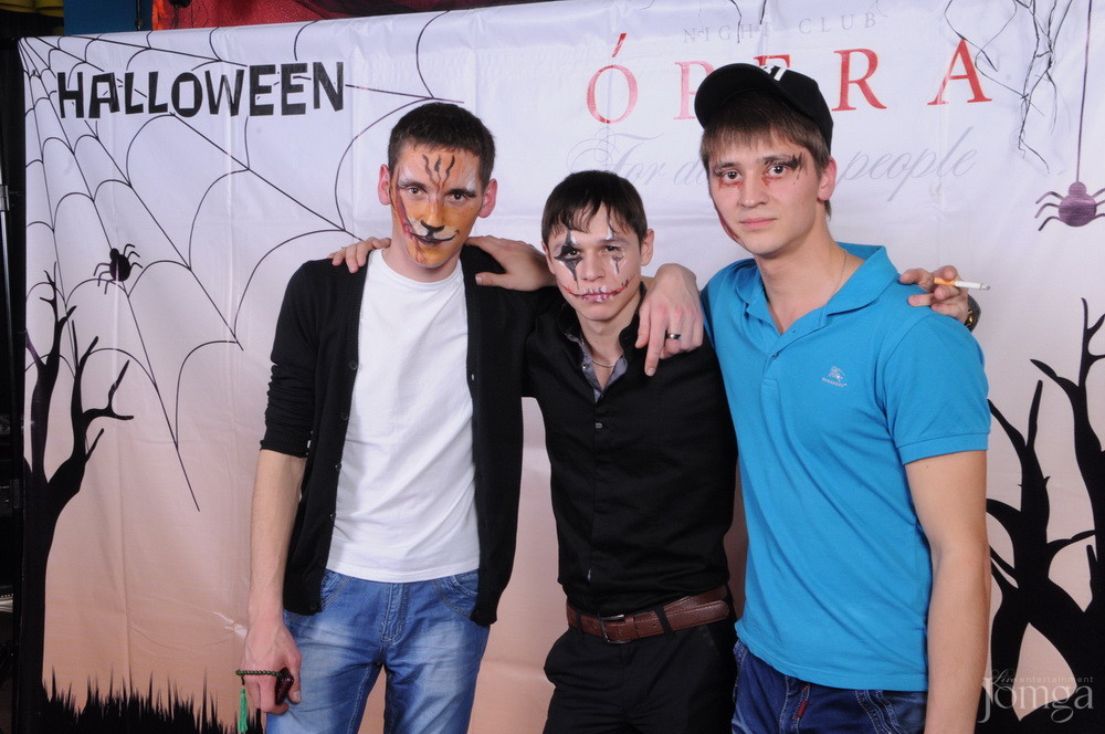 Фотография с HALLOWEEN ПАРАД В ПОЛНОЛУНИЕ часть 1 в Опера