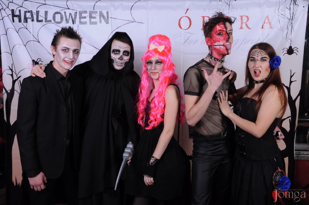 Фотография с HALLOWEEN ПАРАД В ПОЛНОЛУНИЕ часть 1 в Опера