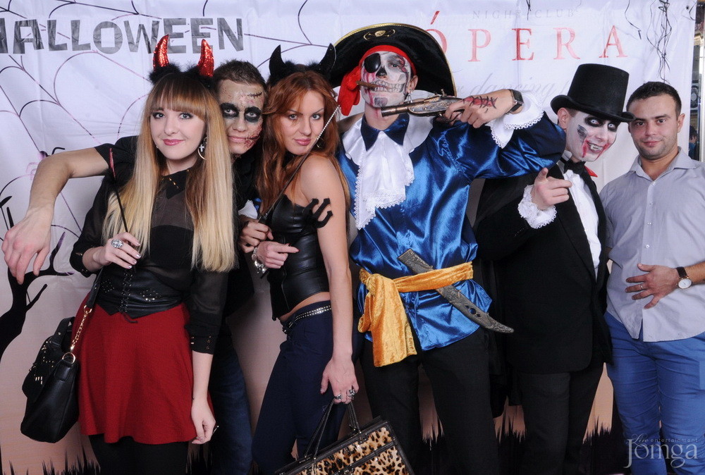 Фотография с HALLOWEEN ПАРАД В ПОЛНОЛУНИЕ часть 1 в Опера