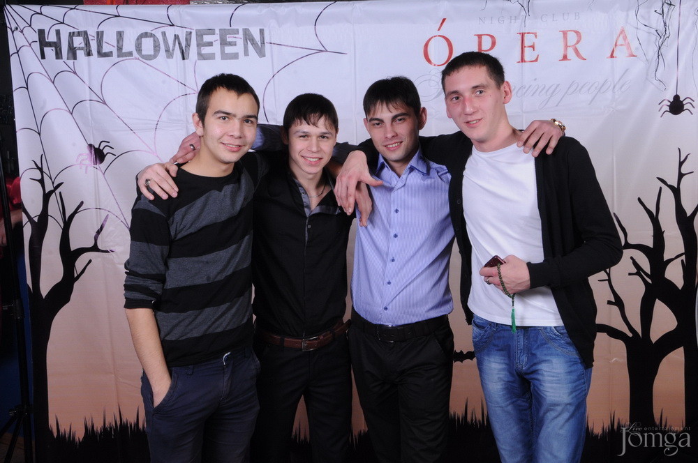 Фотография с HALLOWEEN ПАРАД В ПОЛНОЛУНИЕ часть 1 в Опера