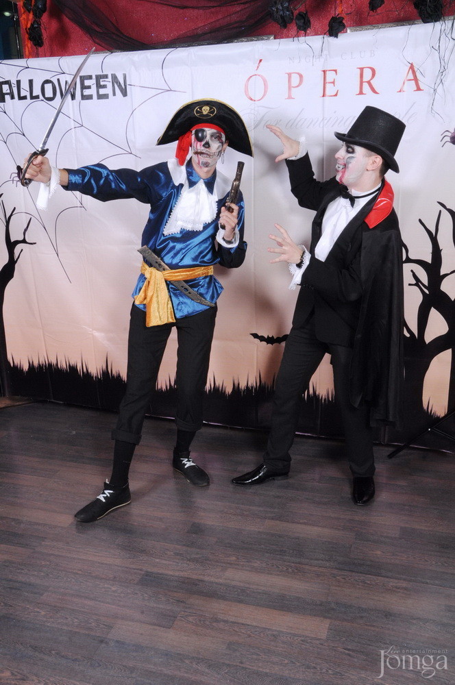 Фотография с HALLOWEEN ПАРАД В ПОЛНОЛУНИЕ часть 1 в Опера