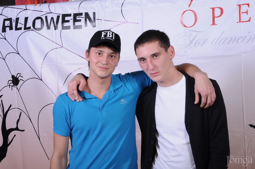 Фотография с HALLOWEEN ПАРАД В ПОЛНОЛУНИЕ часть 1 в Опера