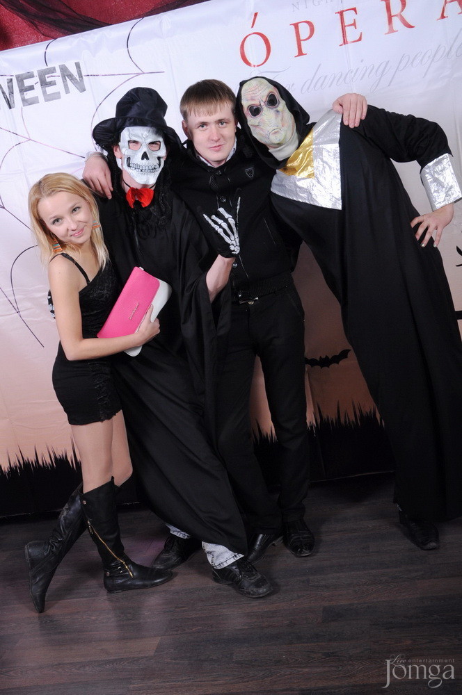 Фотография с HALLOWEEN ПАРАД В ПОЛНОЛУНИЕ часть 1 в Опера