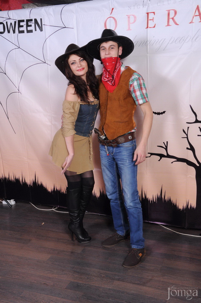 Фотография с HALLOWEEN ПАРАД В ПОЛНОЛУНИЕ часть 2 в Опера