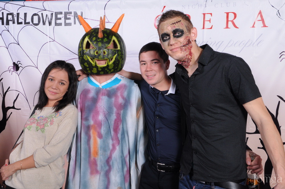 Фотография с HALLOWEEN ПАРАД В ПОЛНОЛУНИЕ часть 2 в Опера