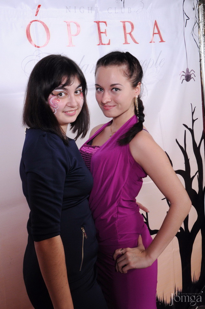 Фотография с HALLOWEEN ПАРАД В ПОЛНОЛУНИЕ часть 2 в Опера