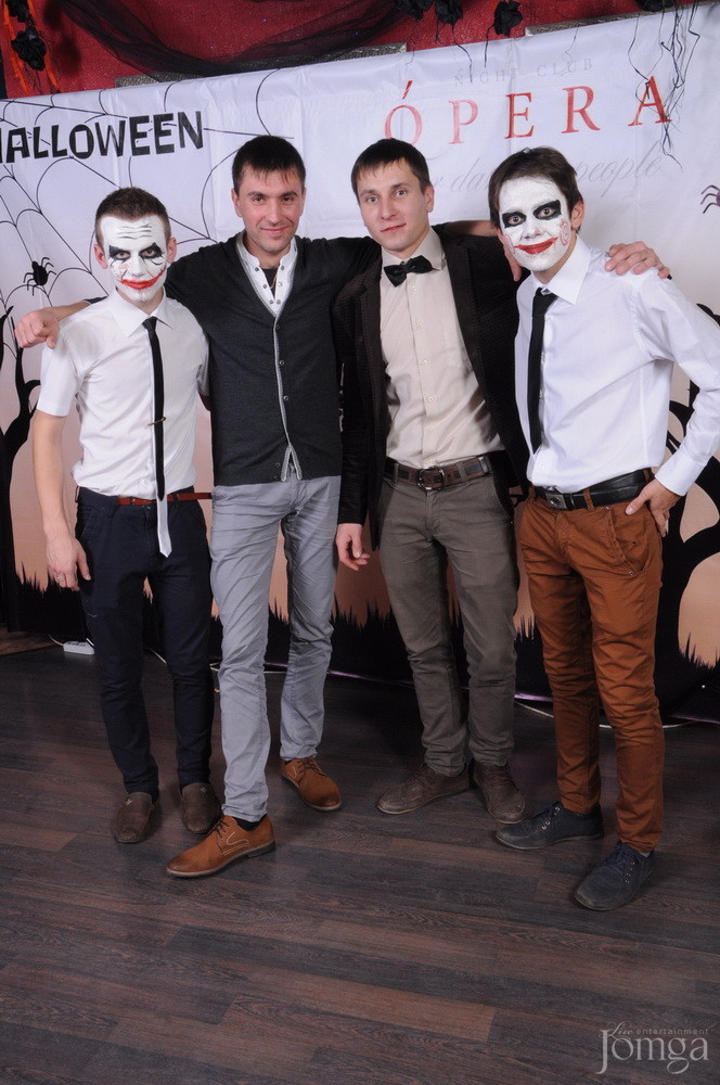 Фотография с HALLOWEEN ПАРАД В ПОЛНОЛУНИЕ часть 2 в Опера