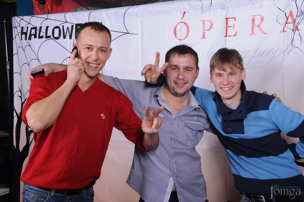 Фотография с HALLOWEEN ПАРАД В ПОЛНОЛУНИЕ часть 2 в Опера