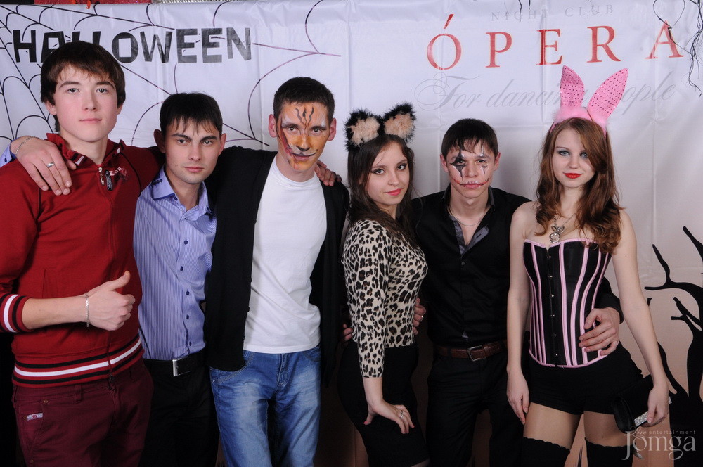 Фотография с HALLOWEEN ПАРАД В ПОЛНОЛУНИЕ часть 2 в Опера