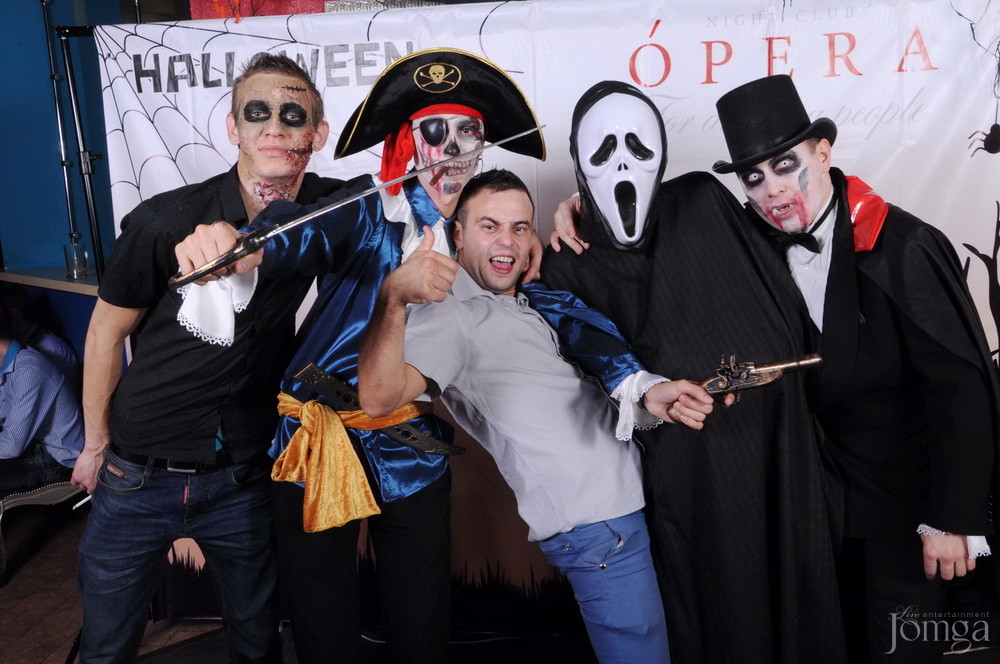 Фотография с HALLOWEEN ПАРАД В ПОЛНОЛУНИЕ часть 2 в Опера