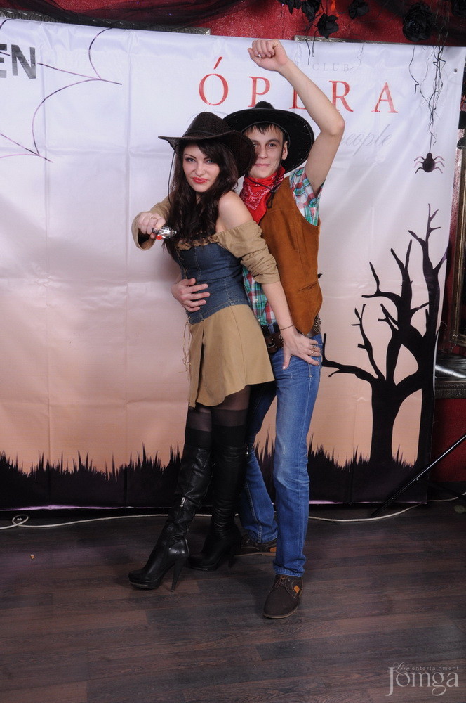 Фотография с HALLOWEEN ПАРАД В ПОЛНОЛУНИЕ часть 2 в Опера