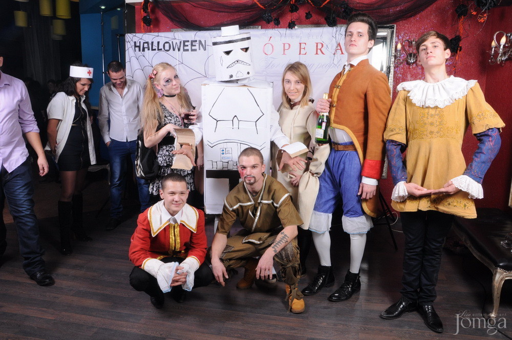 Фотография с HALLOWEEN ПАРАД В ПОЛНОЛУНИЕ часть 2 в Опера