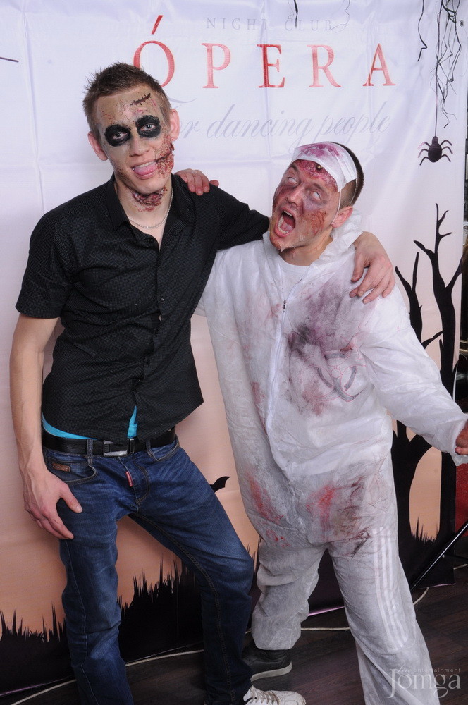 Фотография с HALLOWEEN ПАРАД В ПОЛНОЛУНИЕ часть 2 в Опера