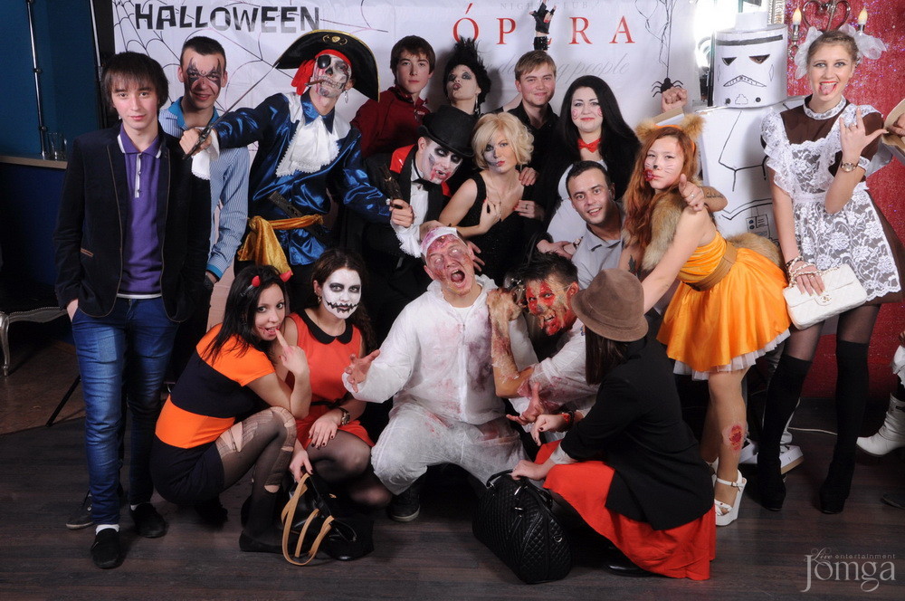 Фотография с HALLOWEEN ПАРАД В ПОЛНОЛУНИЕ часть 2 в Опера