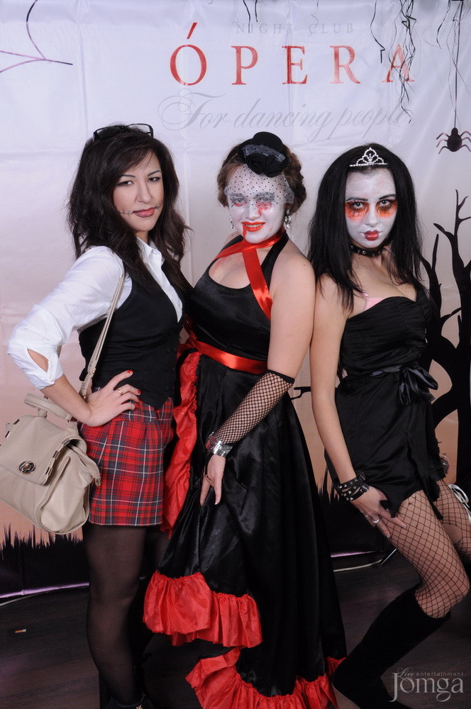 Фотография с HALLOWEEN ПАРАД В ПОЛНОЛУНИЕ часть 2 в Опера