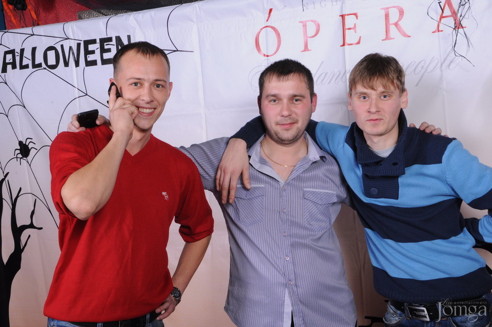 Фотография с HALLOWEEN ПАРАД В ПОЛНОЛУНИЕ часть 2 в Опера