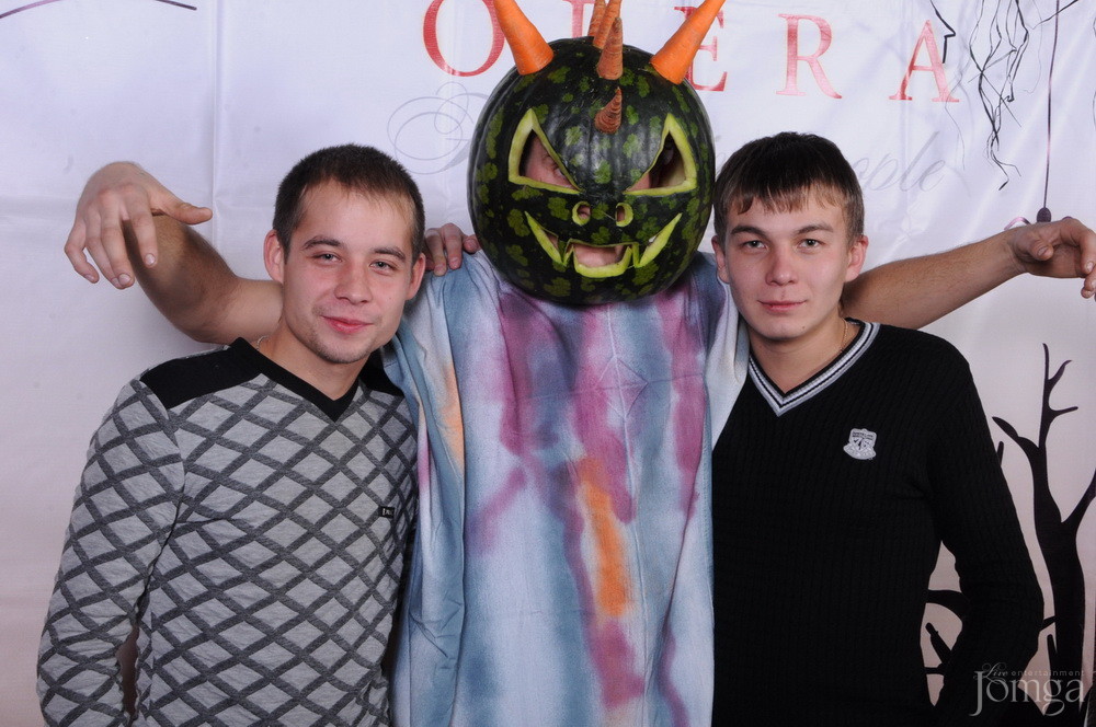 Фотография с HALLOWEEN ПАРАД В ПОЛНОЛУНИЕ часть 2 в Опера